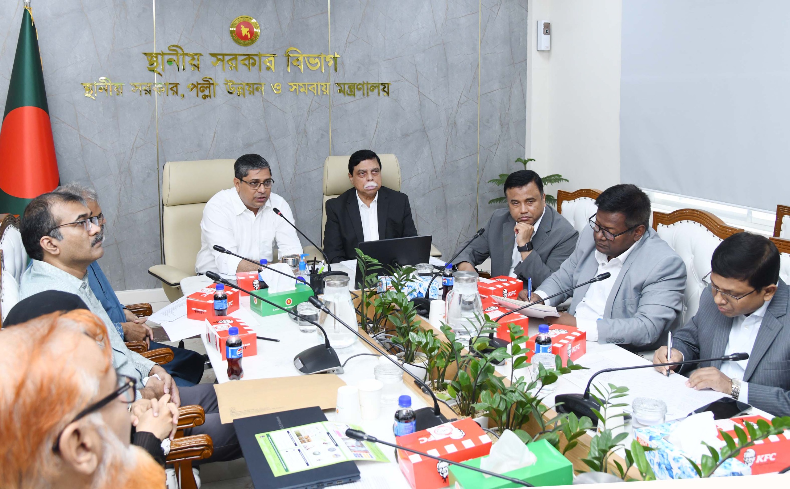 পরিচ্ছন্নতা ও সবুজায়নে সিটি কর্পোরেশনের সঙ্গে কাজ করবে স্বেচ্ছাসেবী সংগঠন বিডি ক্লিন